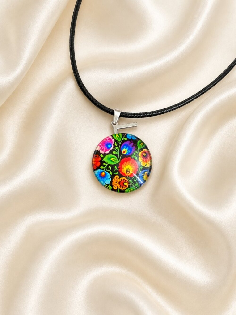 Handmade Floral Folk Art Pendant Necklace NWT Colorful Glass Cabochon